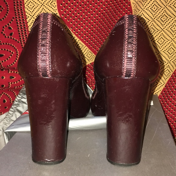 EUC PRADA Heels in Burgundy Original Box, Dust Bag - Picture 4 of 8